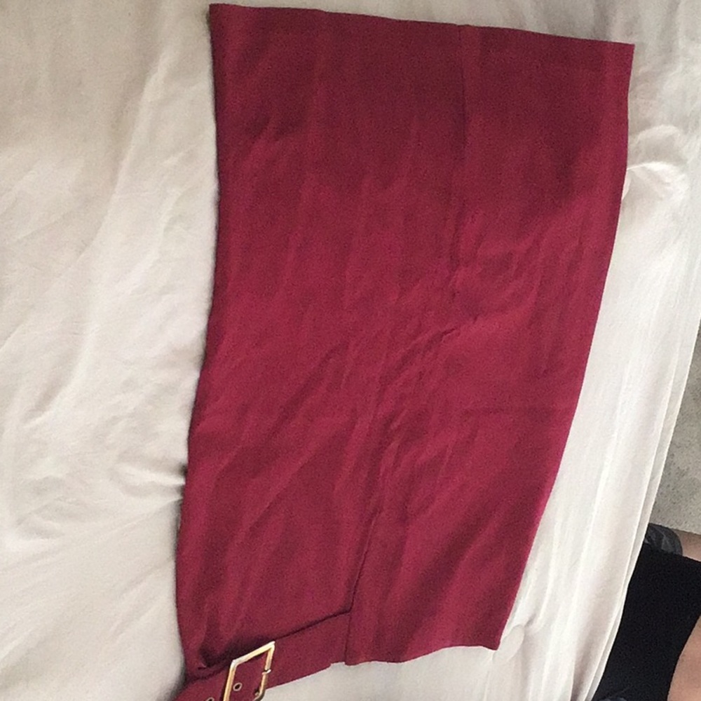 Nice skirt - Picture 2 of 3